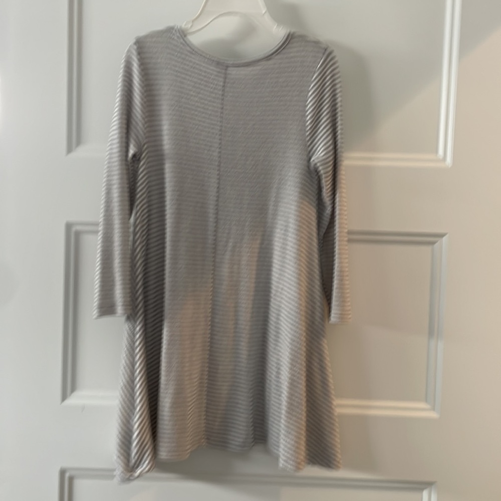 Old Navy jersey gray striped dress - Picture 3 of 4